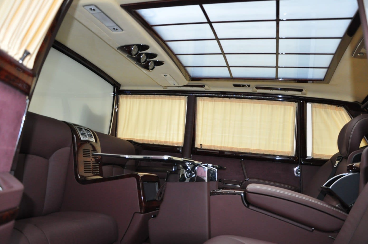 Mercedes-Benz 600's restomod took seven years and $3.2 million